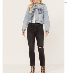 Levi’s Wedgie Straight Jeans